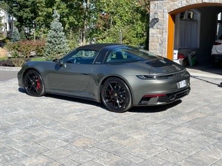 Automobile